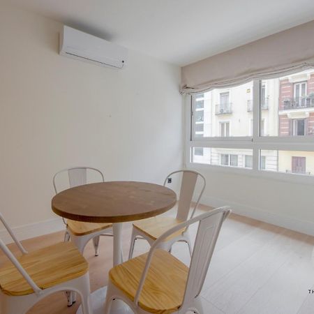 Malasana Sonada Para 4, Ven A San Bernardo 20 E3 Madrid Dış mekan fotoğraf