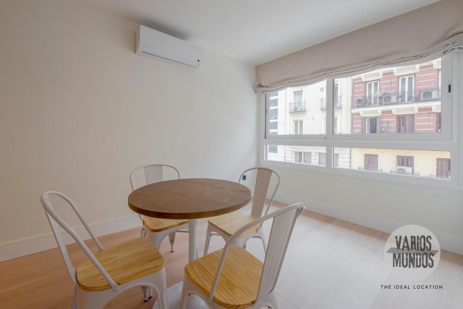 Malasana Sonada Para 4, Ven A San Bernardo 20 E3 Madrid Dış mekan fotoğraf